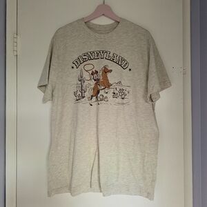 Disneyland Western Minnie Tee in Heather Cream & Grey